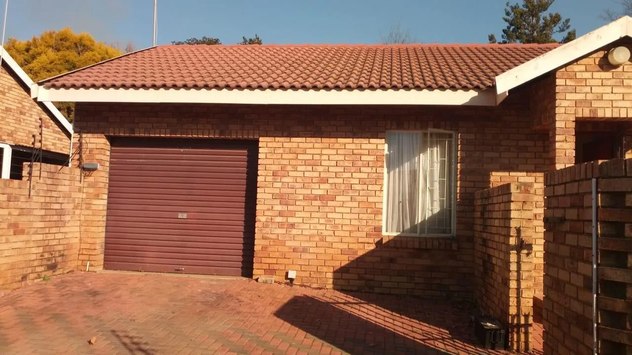 2 Bedroom House to rent in Bronkhorstspruit Central