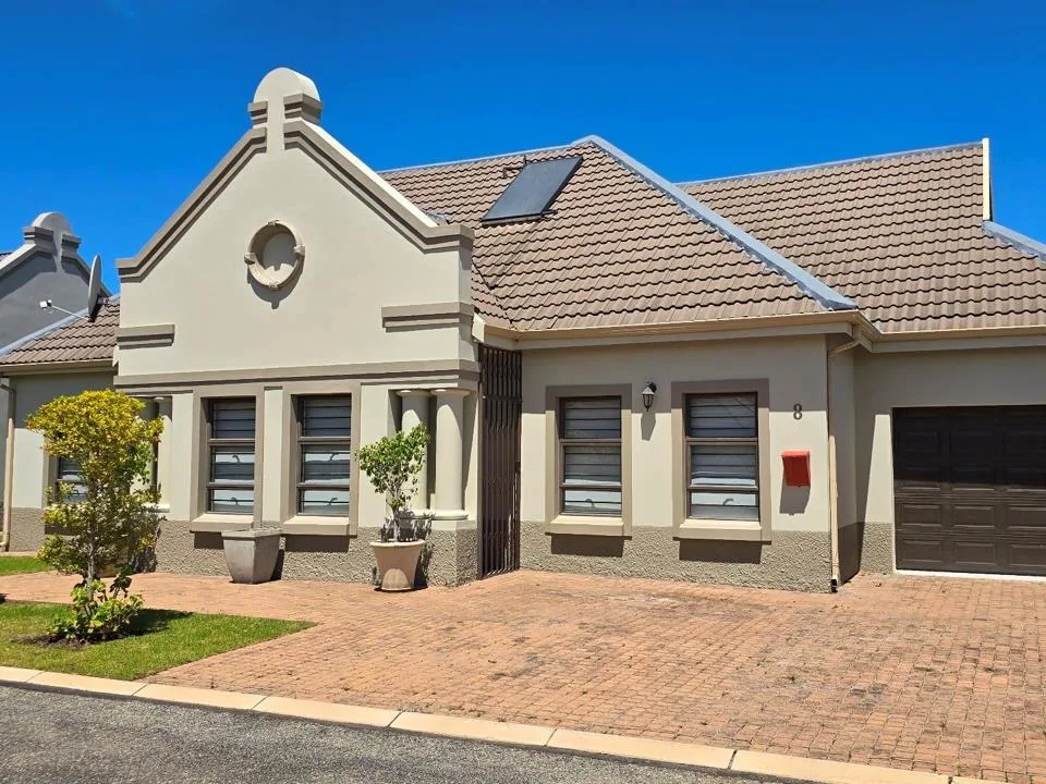 3 Bedroom House for sale in Blue Mountain Village