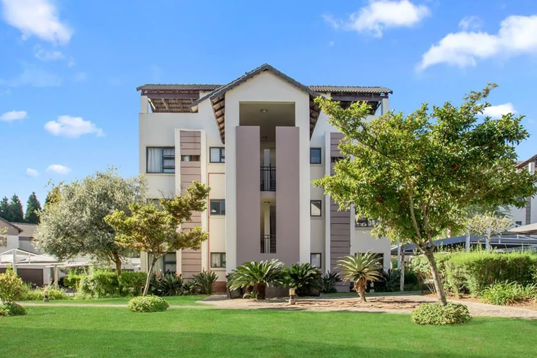 2 Bedroom Apartment / flat to rent in Fourways