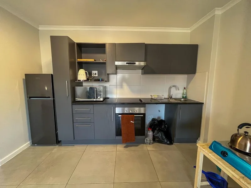 1 Bedroom Apartment / flat to rent in Burgundy Estate