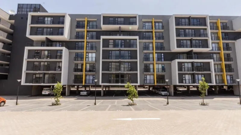 1 Bedroom Apartment / flat to rent in New Town Centre