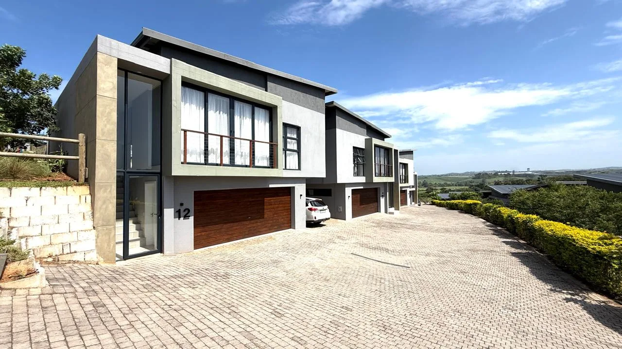 3 Bedroom Townhouse to rent in Palm Lakes Estate