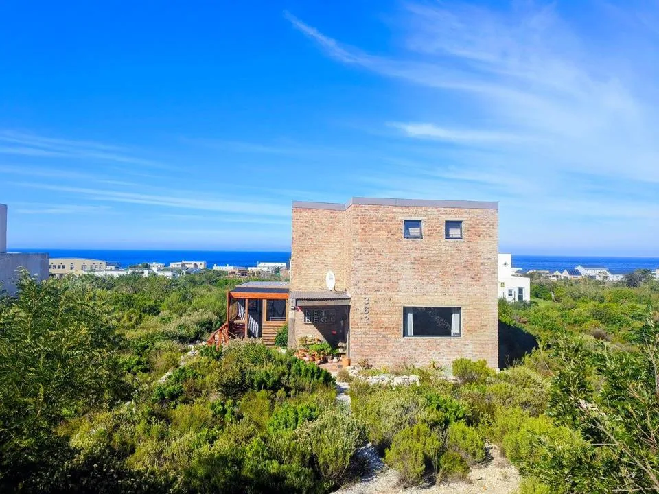 2 Bedroom House for sale in Sunny Seas Estate