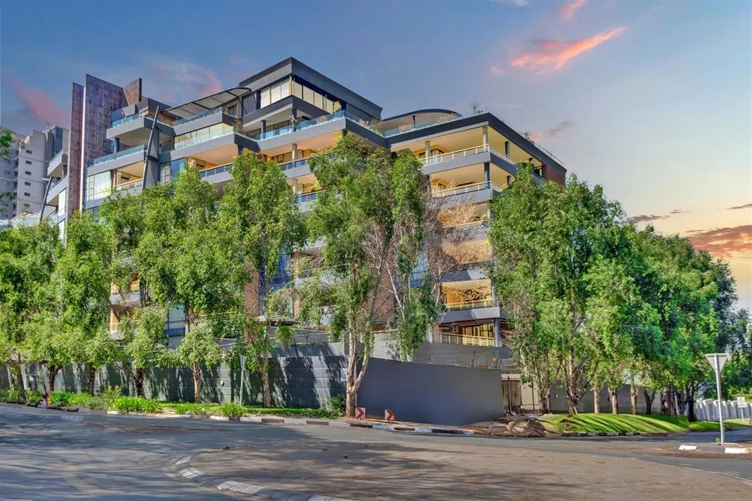 3 Bedroom Apartment / flat to rent in Morningside