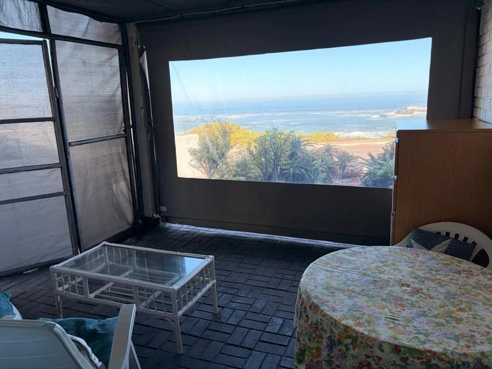 1 Bedroom Apartment / flat to rent in Yzerfontein