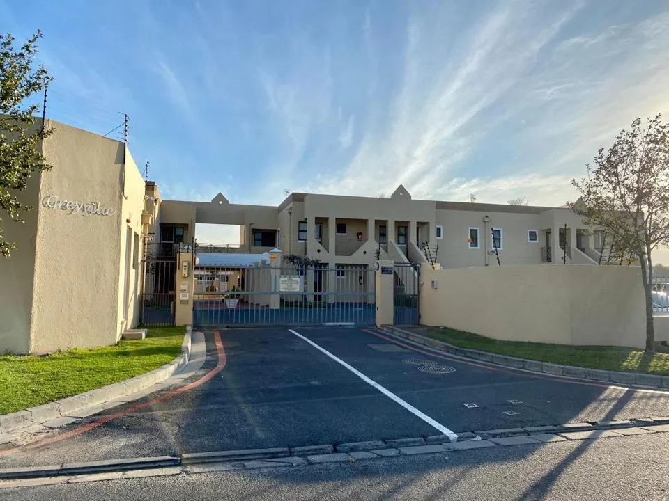 2 Bedroom Apartment / flat to rent in Kenilworth