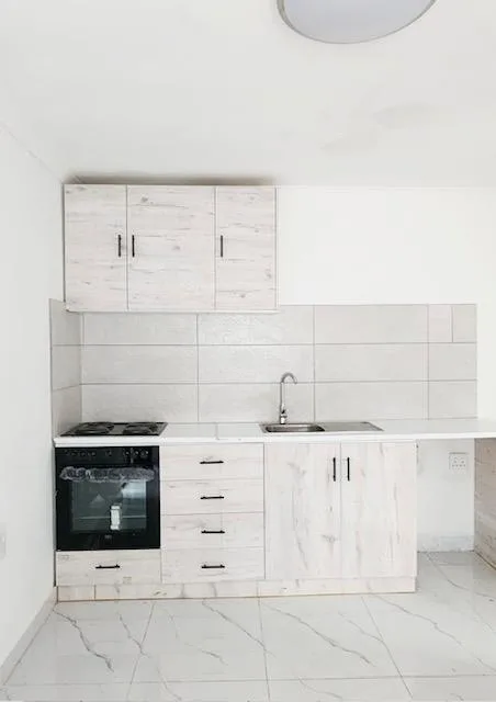 1 Bedroom Apartment / flat to rent in Hout Bay Central