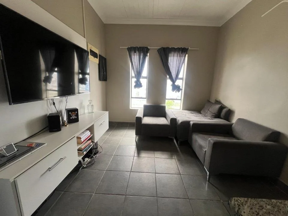 2 Bedroom Apartment / flat for sale in Scottsdene