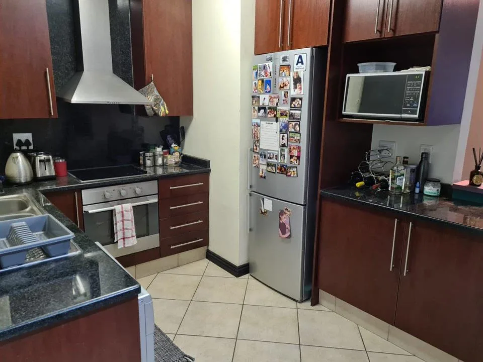 0.5 Bedroom Apartment / flat to rent in Illovo