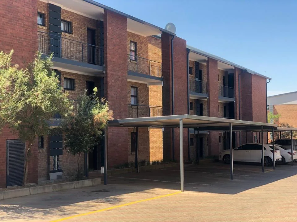 2 Bedroom Apartment / flat to rent in Olympus AH