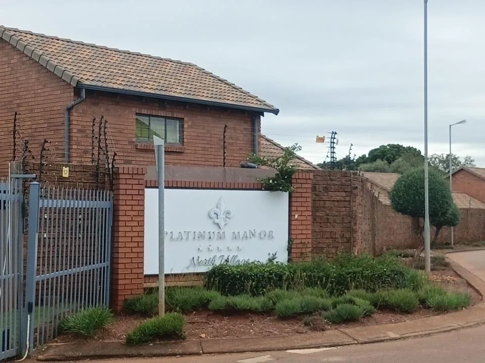 4 Bedroom Townhouse to rent in Chantelle
