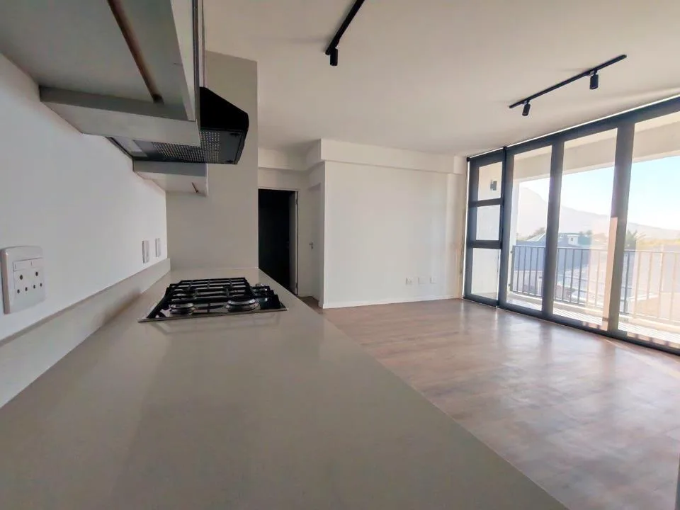 2 Bedroom Apartment / flat to rent in Claremont