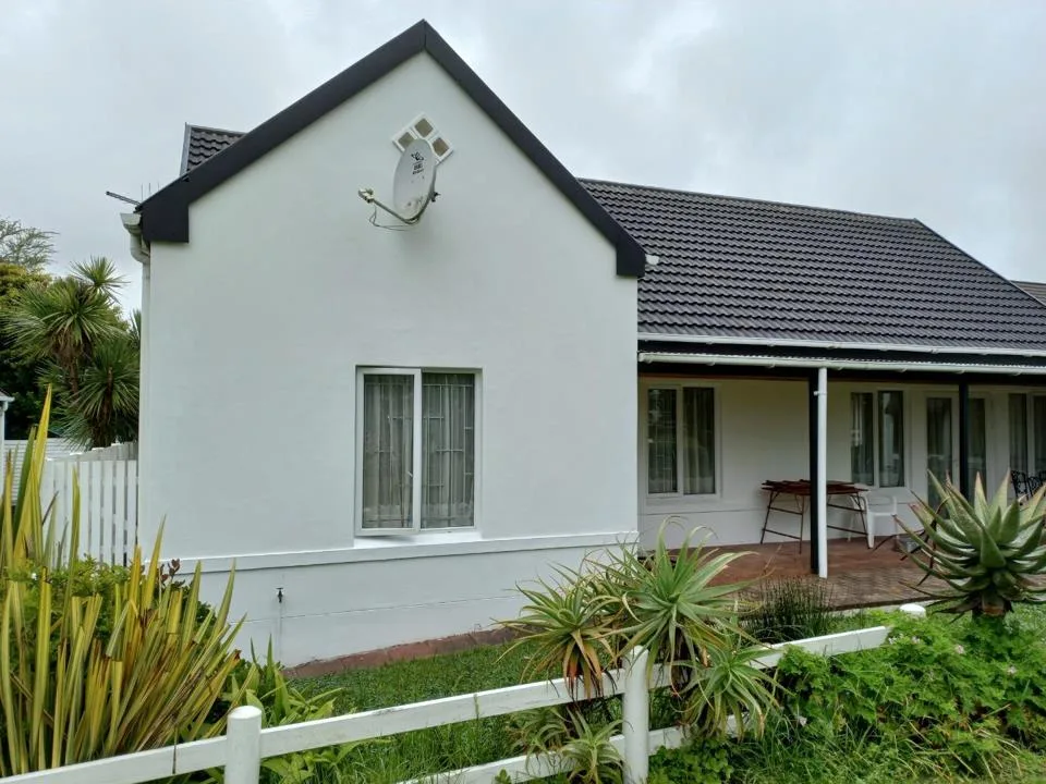 3 Bedroom Townhouse to rent in Heather Park