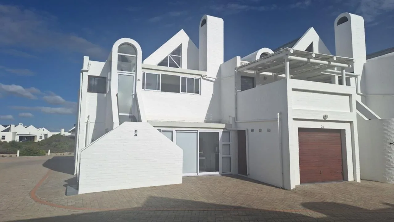 2 Bedroom Apartment / flat for sale in Dwarskersbos