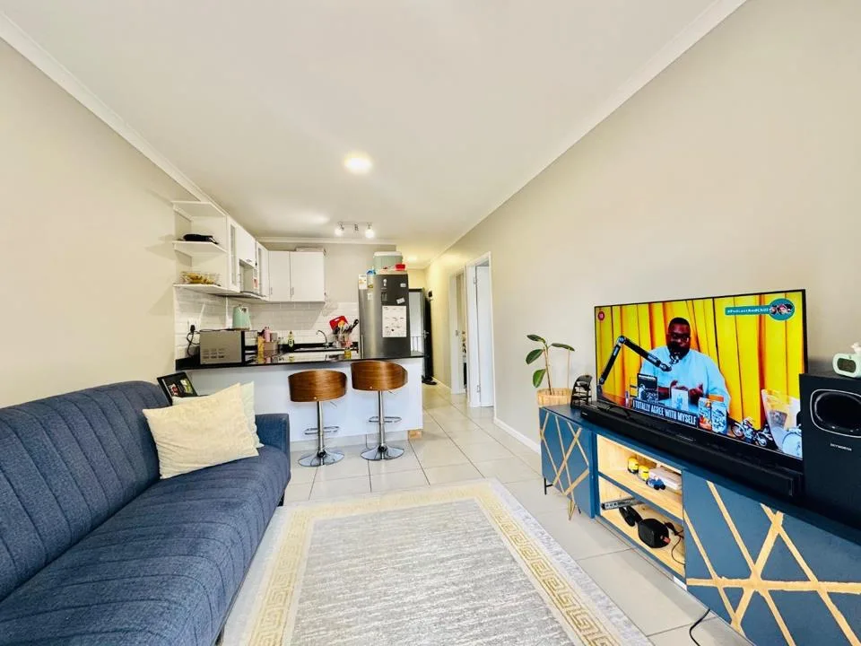 2 Bedroom Apartment / flat to rent in Waterfall