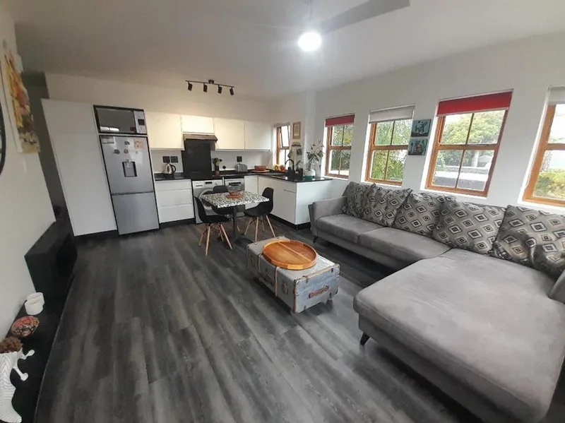 1 Bedroom Apartment / flat to rent in Sea Point