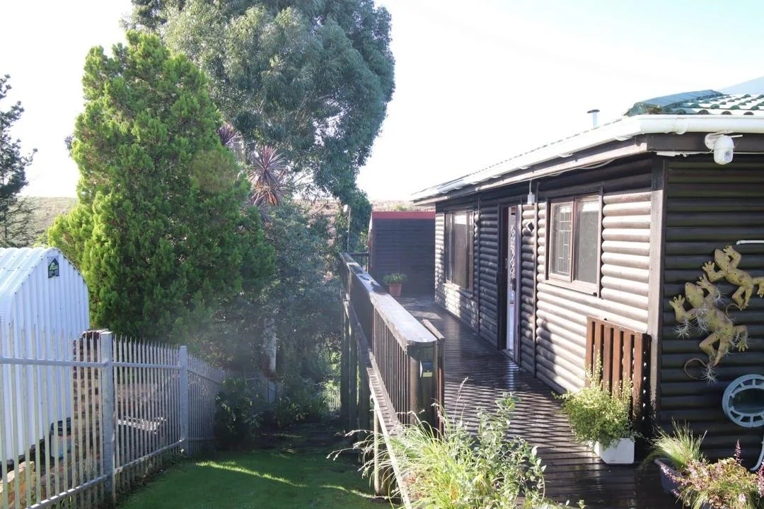 3 Bedroom House for sale in Denneoord