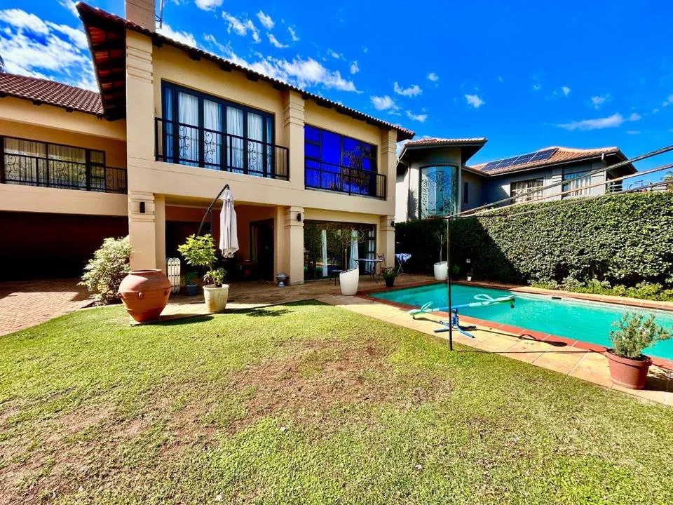 4 Bedroom House for sale in Pecanwood Estate