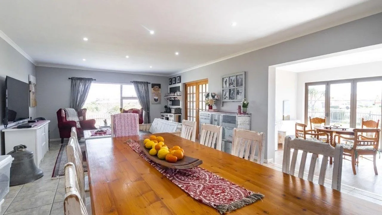 4 Bedroom House for sale in Langebaan Country Estate