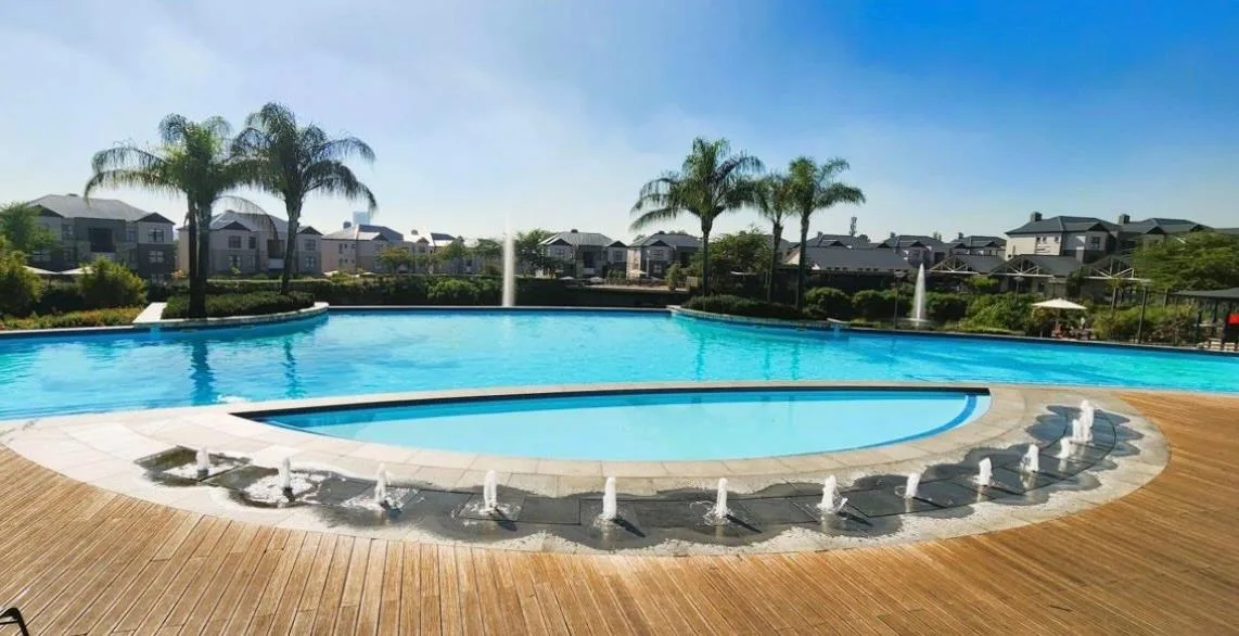 2 Bedroom Apartment / flat to rent in The Polofields