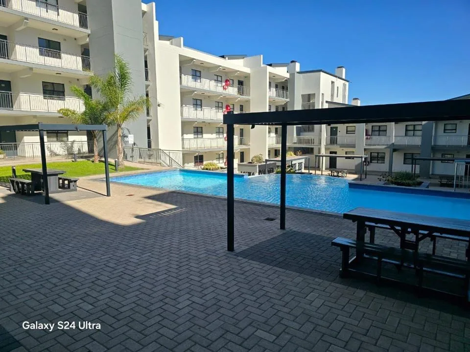 2 Bedroom Apartment / flat for sale in Olifantskop