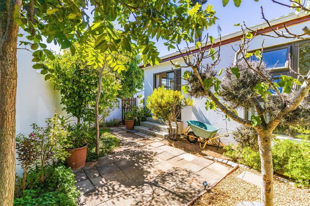 3 Bedroom Townhouse to rent in Vergesig