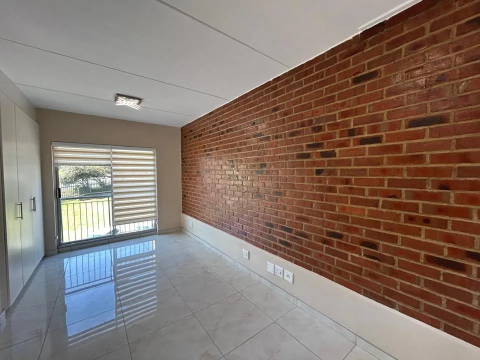 1 Bedroom Apartment / flat to rent in Houghton Estate
