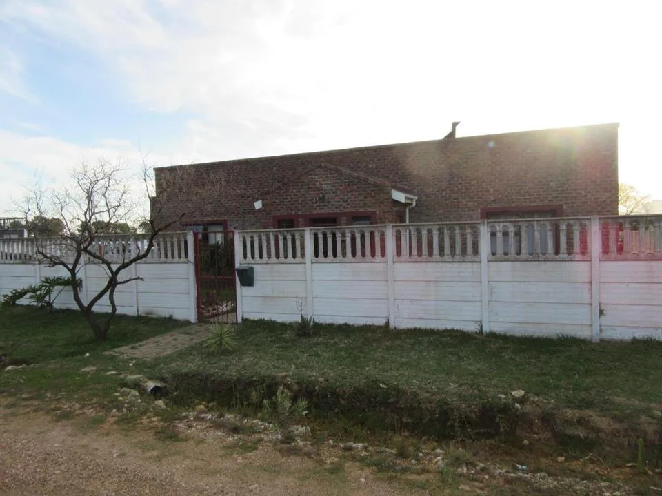 3 Bedroom House to rent in Fisherhaven