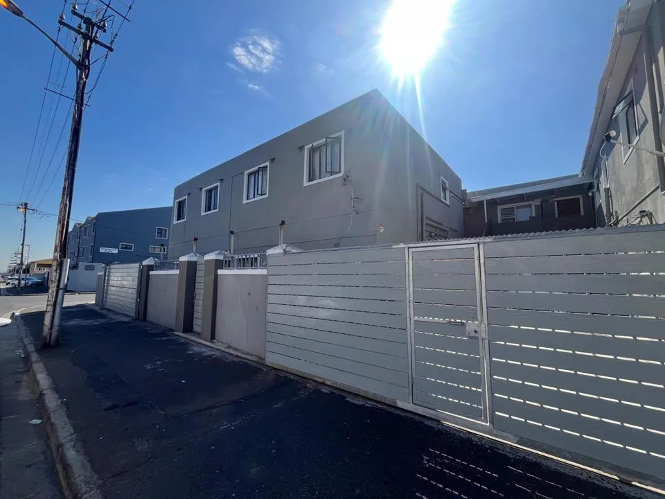 2 Bedroom Apartment / flat to rent in Kensington