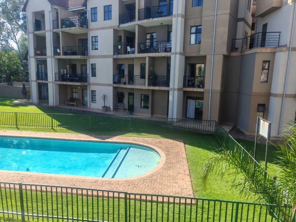 2 Bedroom Apartment / flat to rent in Zwartkop Golf Estate