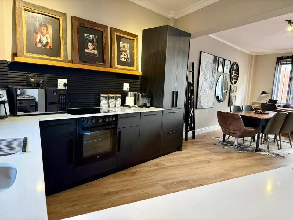 2 Bedroom Apartment / flat to rent in Strand South