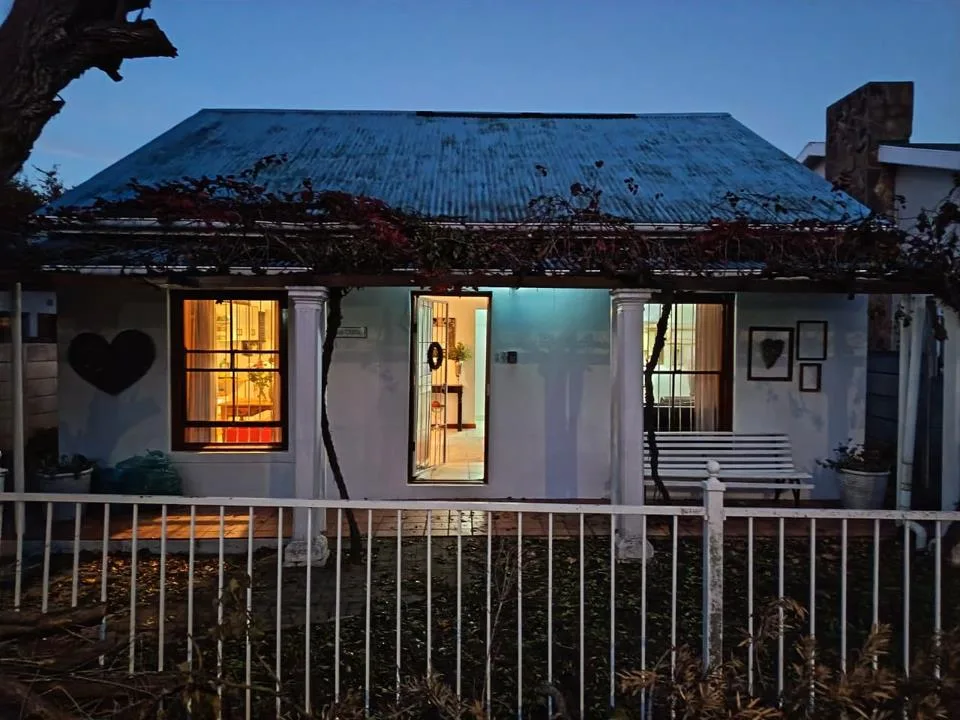 1 Bedroom House for sale in Rawsonville