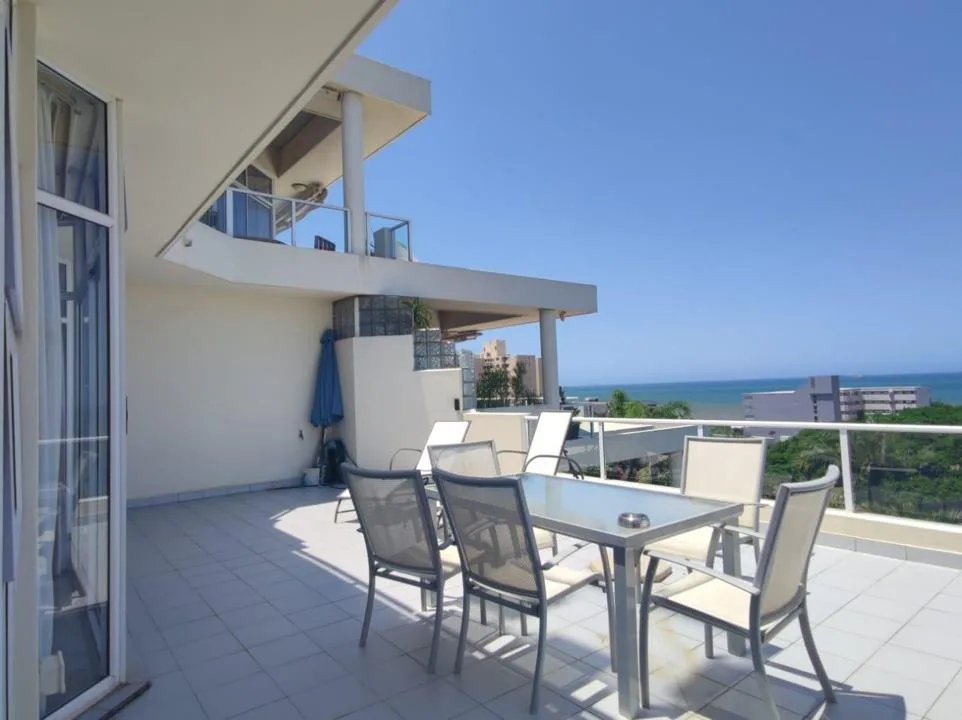 3 Bedroom Apartment / flat to rent in Umhlanga Central