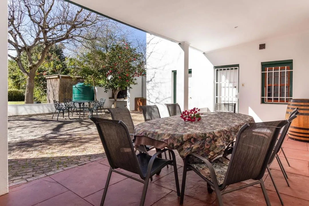 1 Bedroom House to rent in Stellenbosch Central