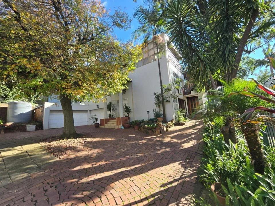 4 Bedroom House to rent in Waterkloof Ridge