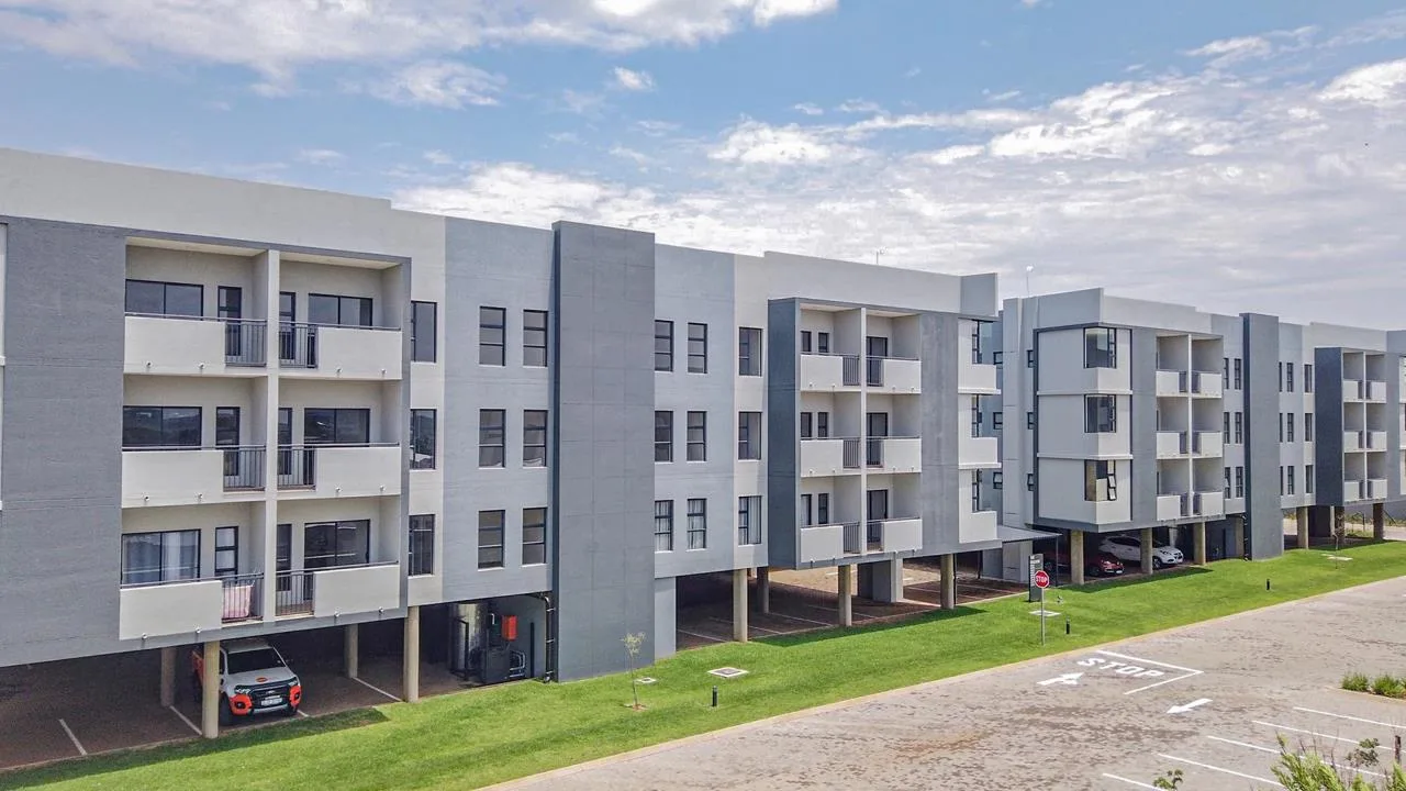 2 Bedroom Apartment / flat to rent in Raslouw