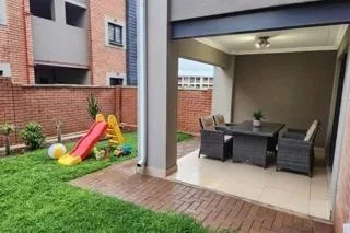 2 Bedroom Apartment / flat to rent in Montana