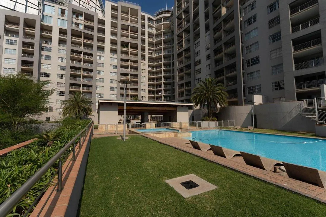 3 Bedroom Apartment / flat to rent in Sandton Central