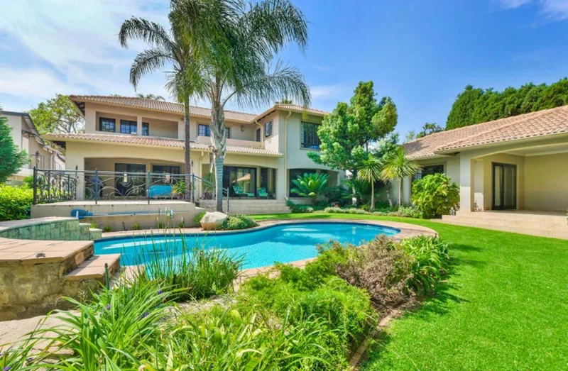 4 Bedroom House to rent in Fourways Gardens