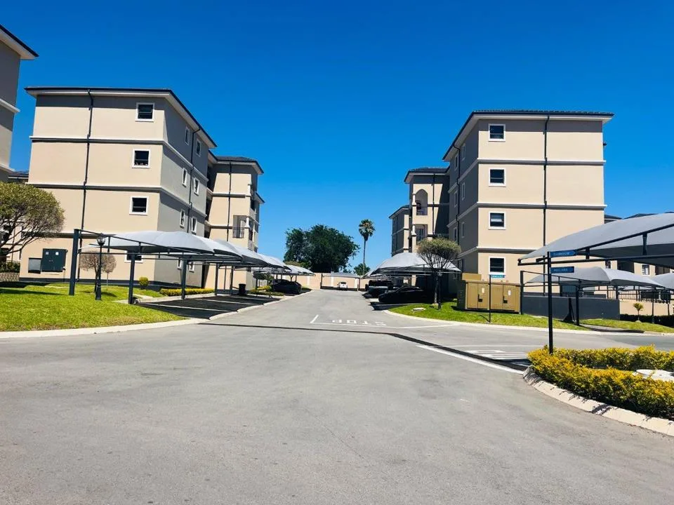 1 Bedroom Apartment / flat to rent in Blue Hills