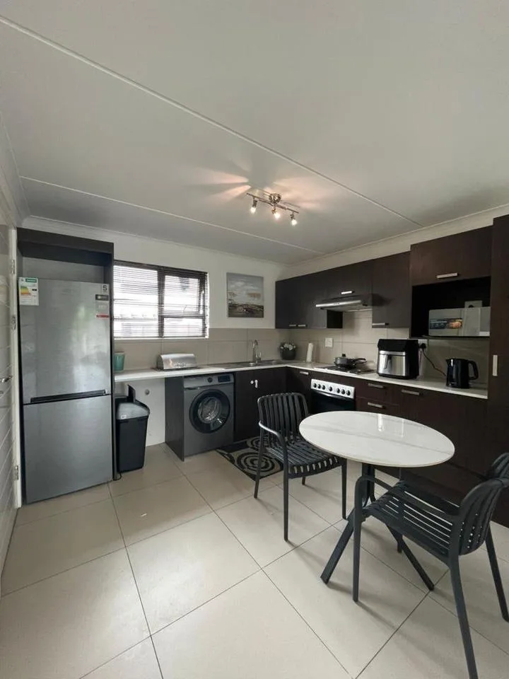 2 Bedroom Apartment / flat to rent in Dainfern