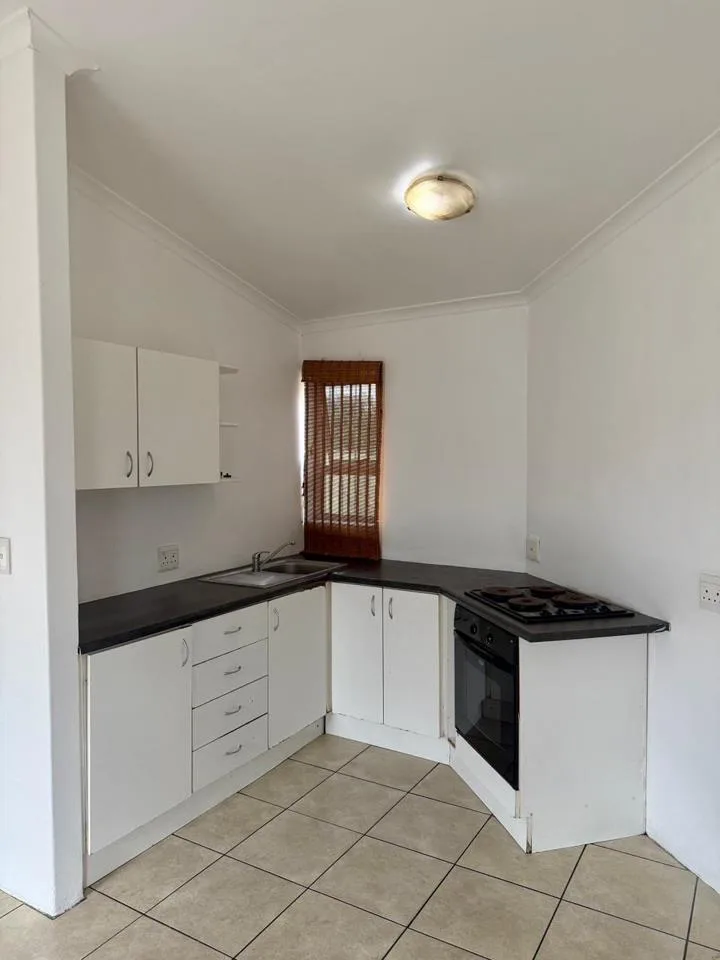 2 Bedroom House to rent in Bridgetown
