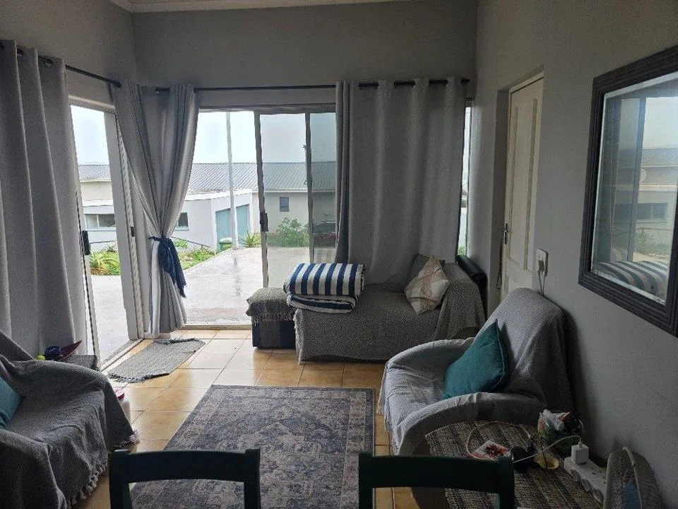 1 Bedroom Apartment / flat to rent in Middedorp