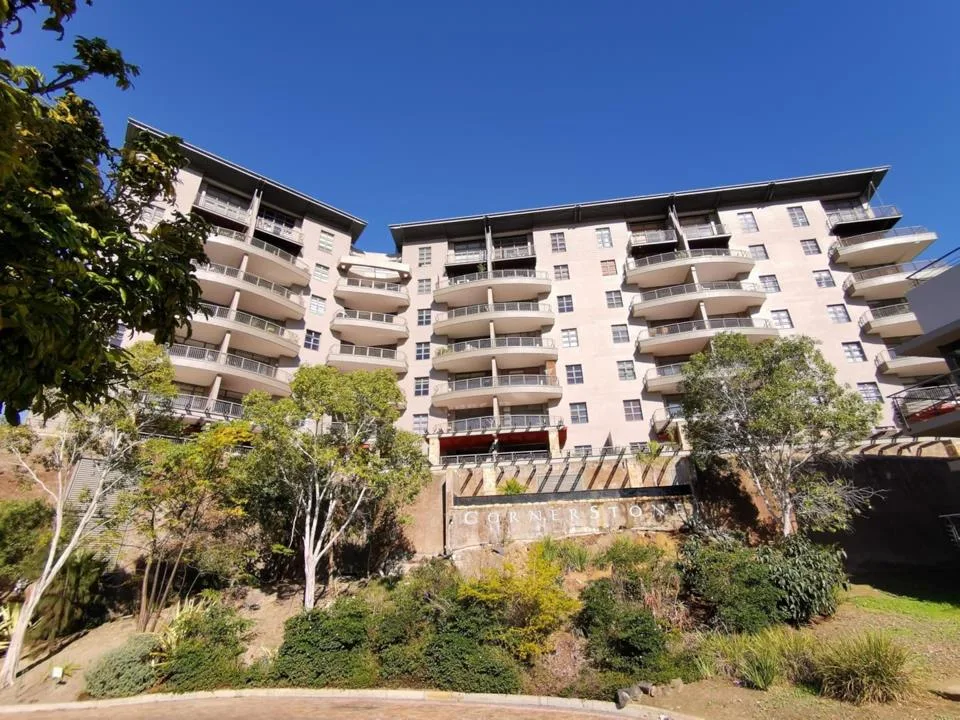 2 Bedroom Apartment / flat to rent in Tyger Waterfront