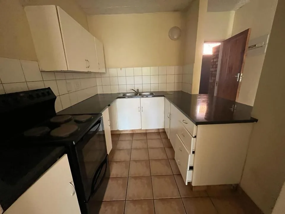 2 Bedroom Apartment / flat to rent in Pretoria North