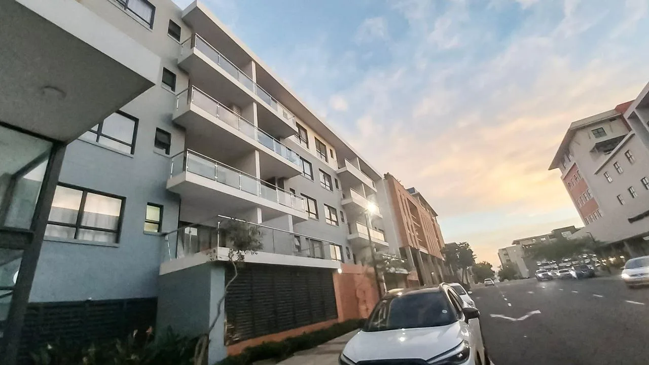 2 Bedroom Apartment / flat to rent in Umhlanga Ridge