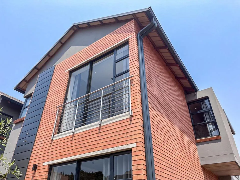 3 Bedroom Townhouse to rent in Olympus AH