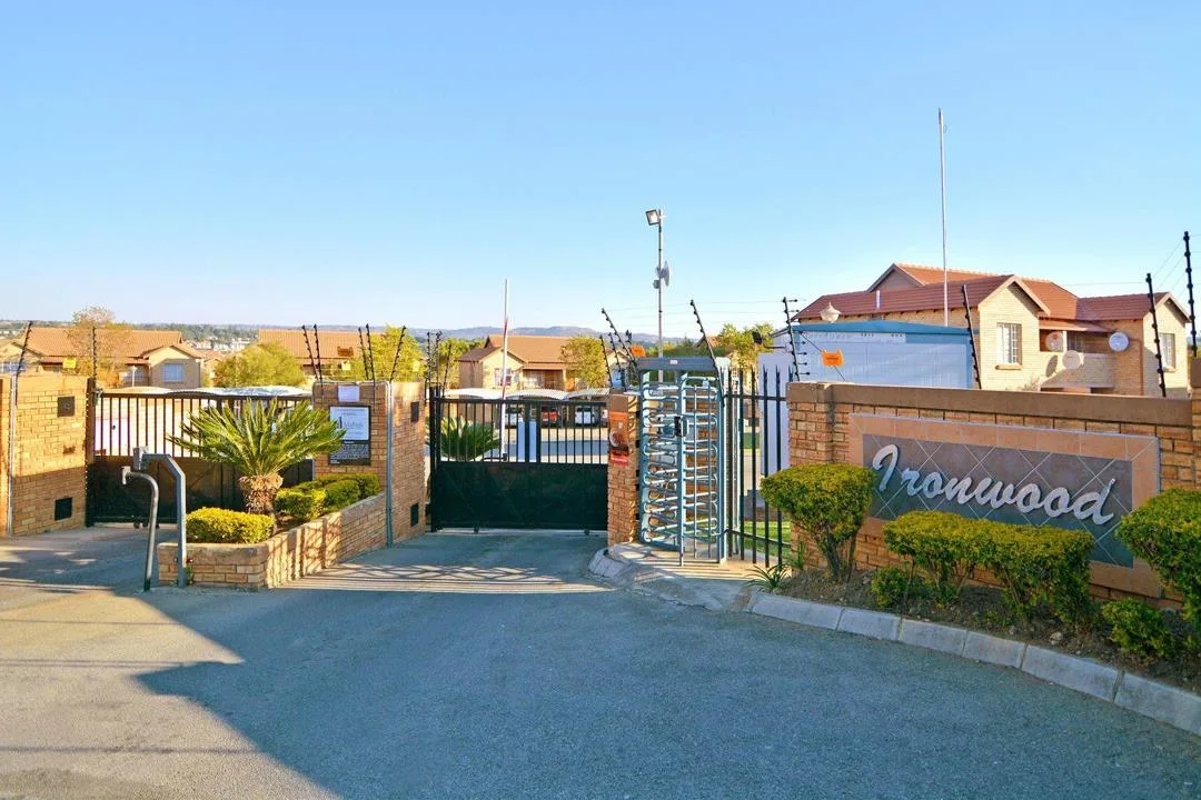2 Bedroom Apartment / flat to rent in Honeypark