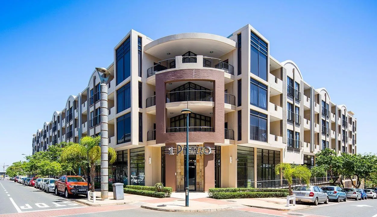 2 Bedroom Apartment / flat to rent in New Town Centre