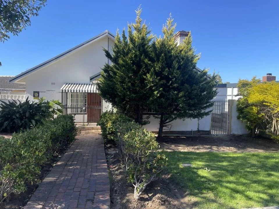 3 Bedroom House for sale in Bellair